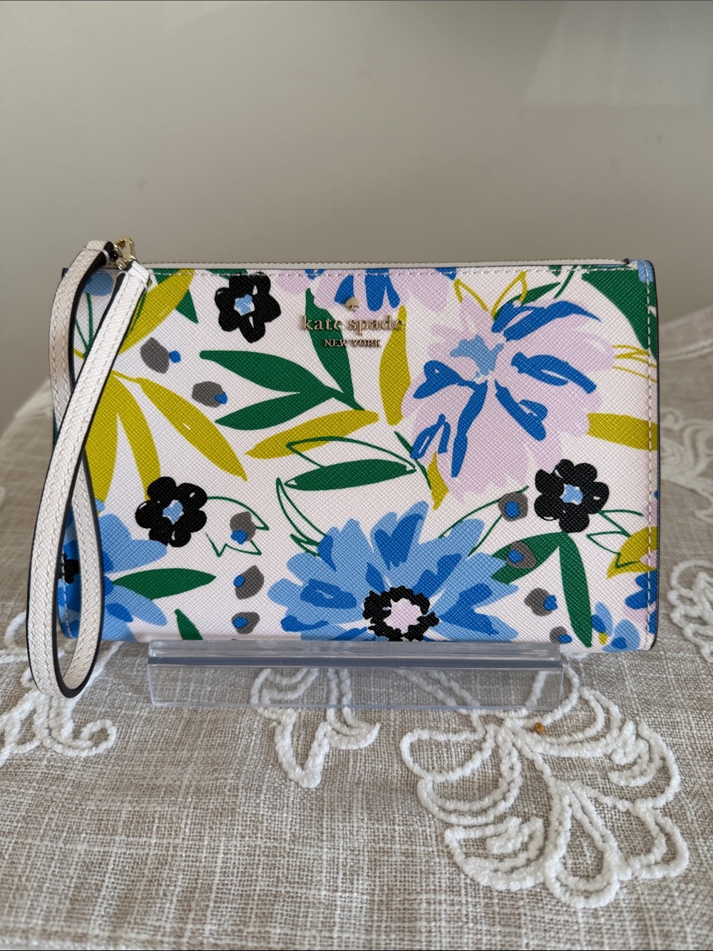 Kate Spade Morgan Floral Gusseted Wristlet